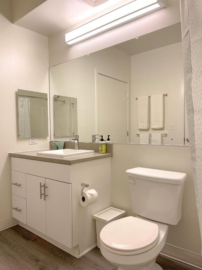 Spacious Entire Apt W Parking In Arts District Dtla B5 Los Angeles Bagian luar foto